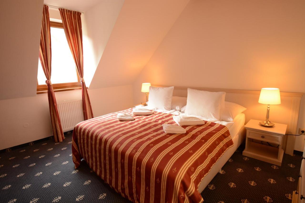 ברטיסלאבה Hotel Hradna Brana מראה חיצוני תמונה