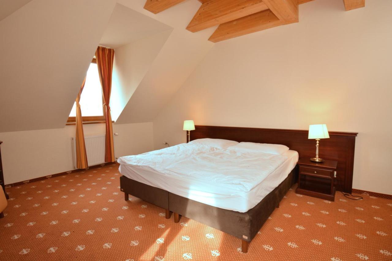ברטיסלאבה Hotel Hradna Brana מראה חיצוני תמונה